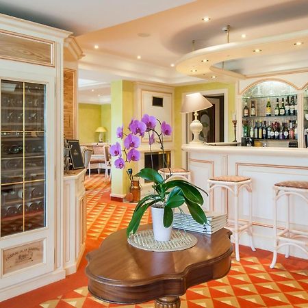 Au Gay Sejour Hotel Faverges Ngoại thất bức ảnh